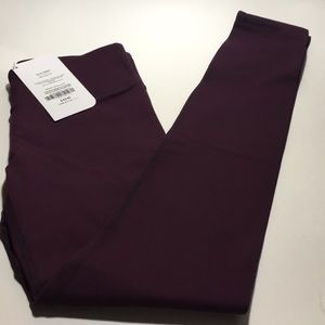 Fabletics Salar Solid Powerhold Leggings